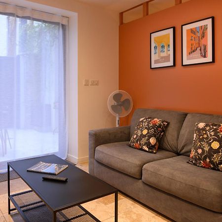 Magnifique Appartement Au Centre-Ville De Niza Exterior foto