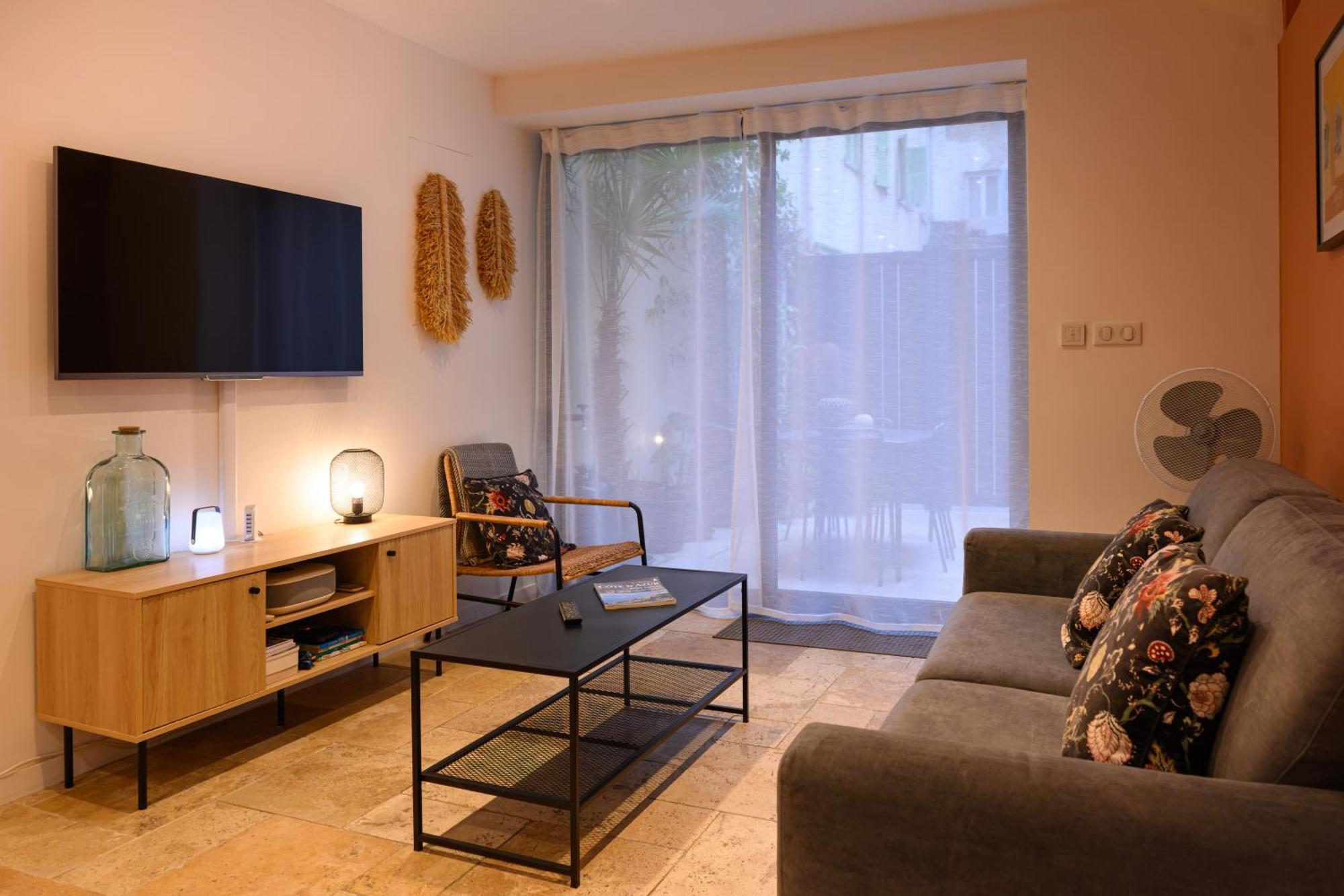 Magnifique Appartement Au Centre-Ville De Niza Exterior foto